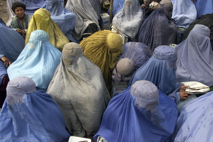 Des femmes en burqa