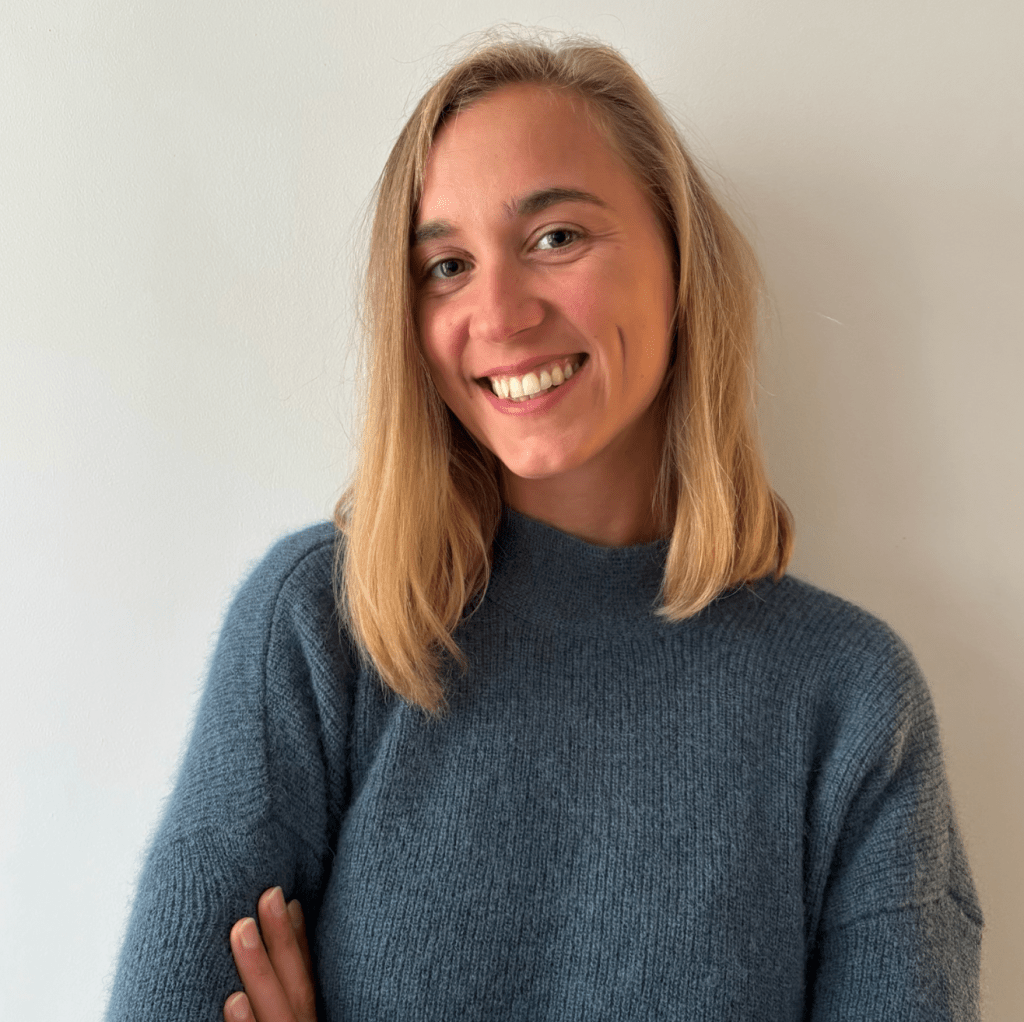 « Les camps doivent être une solution d'urgence, et non pas un lieu d'habitat qui se pérennise » 1 Portrait d'une femme